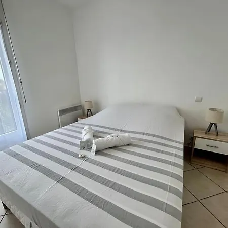 דירה T3 6 Personnes Avec Terrasse, Wifi, Climatisation