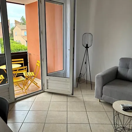 T3 6 Personnes Avec Terrasse, Wifi, Climatisation דירה
